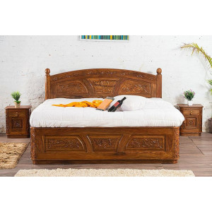 Cooper Carving Czar Bed with Storage